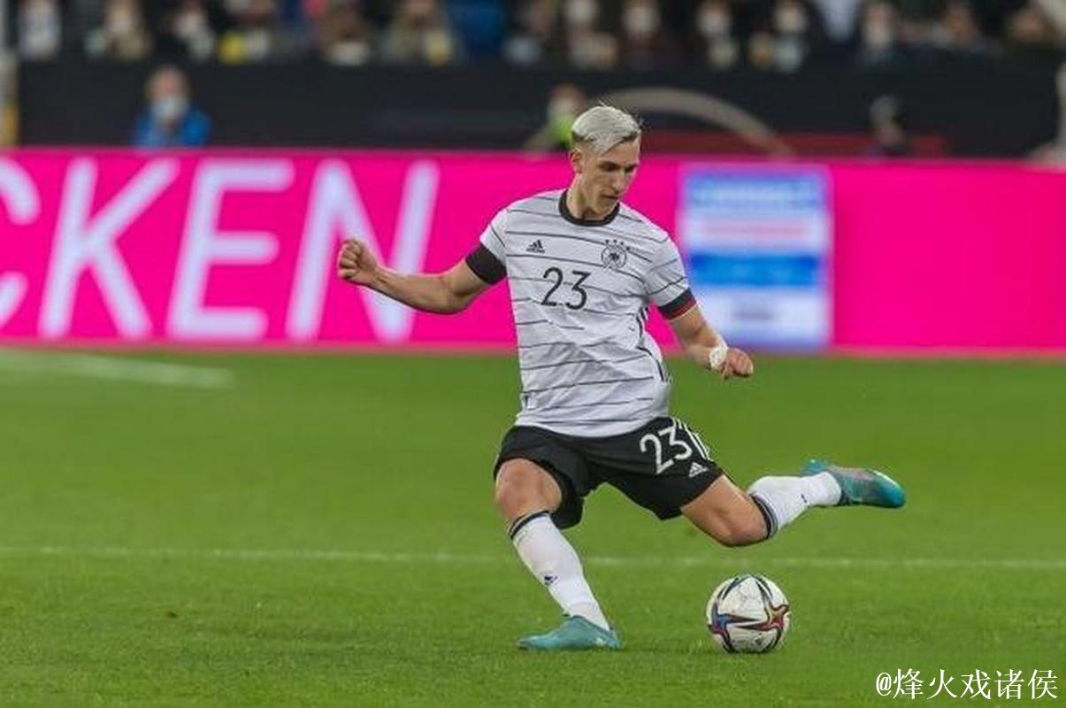 施洛特贝克离开多特可能赚更多钱,但他选择留队 施洛特贝克离开多特可能赚更多钱,但他选择留队