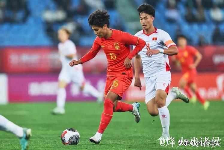 U22国足因伤病困扰,将于18日前往阿联酋进行拉练 U22国足因伤病困扰,将于18日前往阿联酋进行拉练